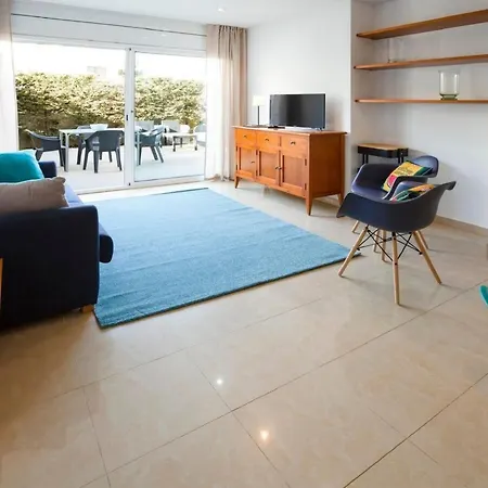شقة Ferranelles Mit Grosser Terrasse By Interhome أولاستارتيت