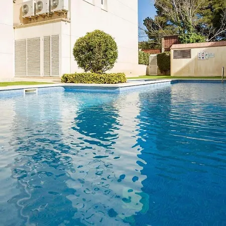 Ferranelles Mit Grosser Terrasse By Interhome أولاستارتيت